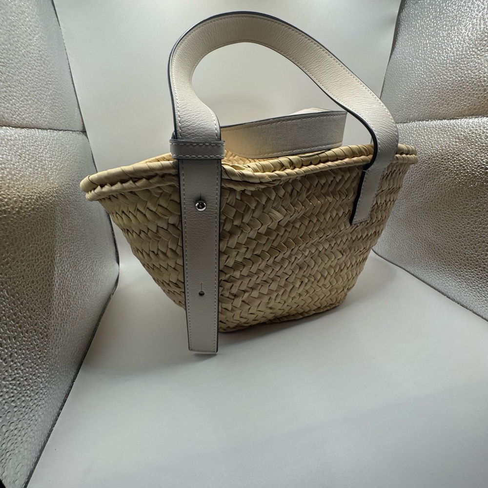 Loewe Ibiza Basket Bag - Picture 3 of 10